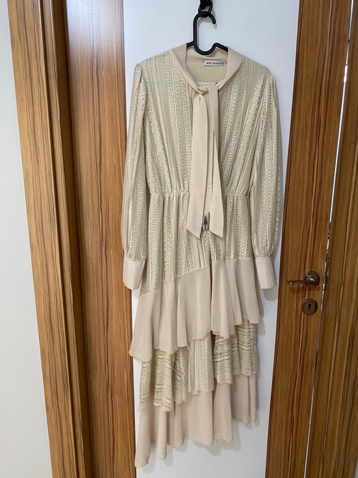 Dantel Detaylı Uzun krem Kadın  Elbise - Görsel 2