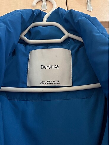 s Beden mavi Renk Bershka baskılı mavi mont