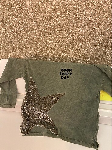 Zara t shirt