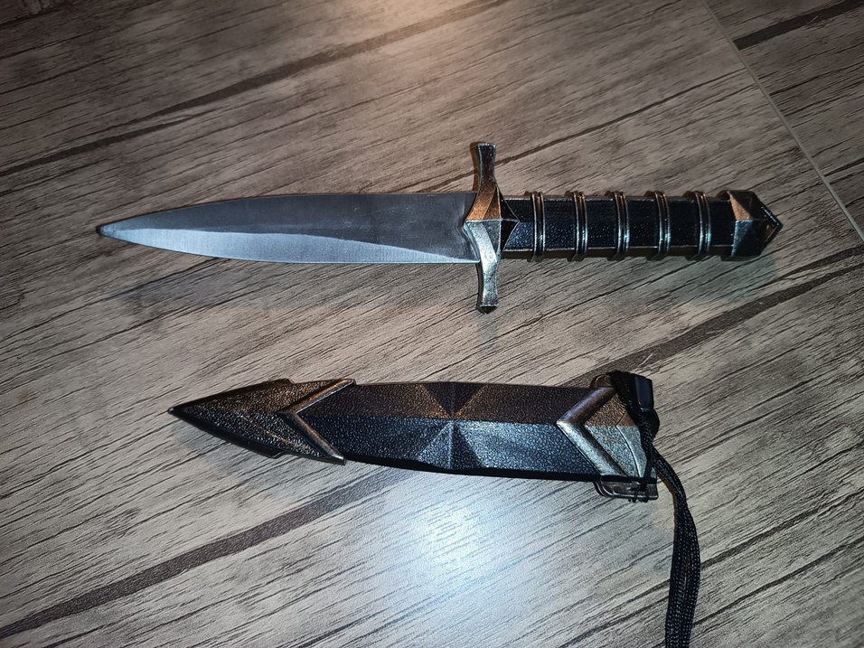 Gerçek Metal Kabzalı Assassin Hançer Kılıç 27cm Suikastçi Dekor - Görsel 3
