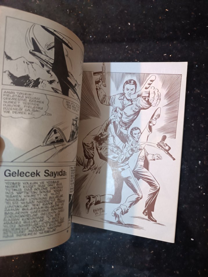 Yeni Süper Cilt 2 Yüzbaşı Volkan Çizgi Roman - Görsel 3