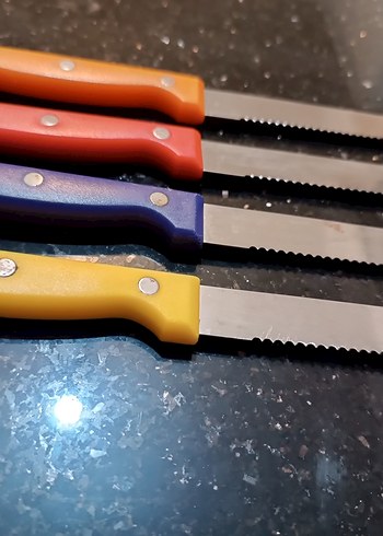 Renkli Saplı 4 Parça Meyve Bıçak Seti - Görsel 2