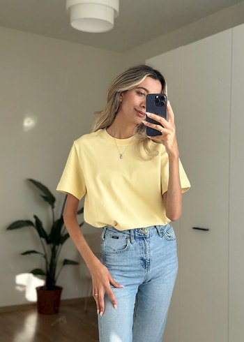 Sarı Oversize Kısa Kollu Tişört - Görsel 4
