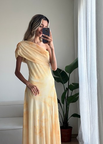 Sarı Drapeli Uzun Straplez Elbise - Görsel 6