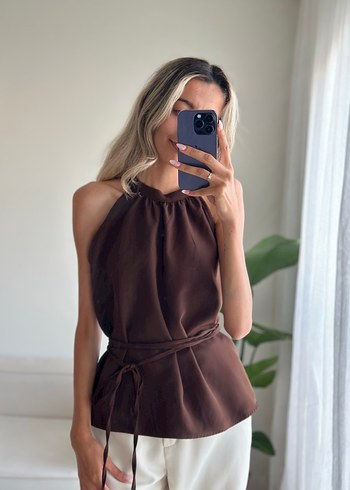 Kahverengi Saten Halter Yaka Bluz - Görsel 3