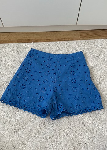 Dantel Detaylı Mavi Mini Şort - Görsel 2