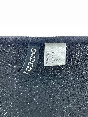 36 Beden siyah Renk H&M Günlük Elbise %70 İndirimli.