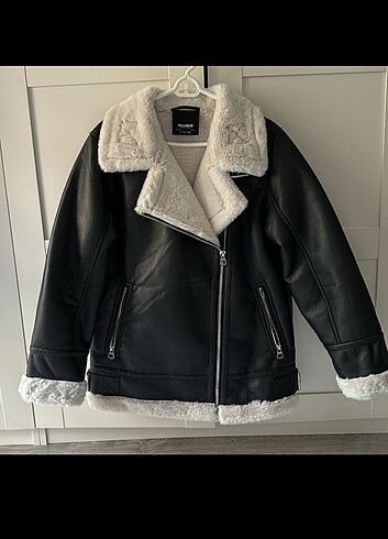 l Beden Pull&Bear
