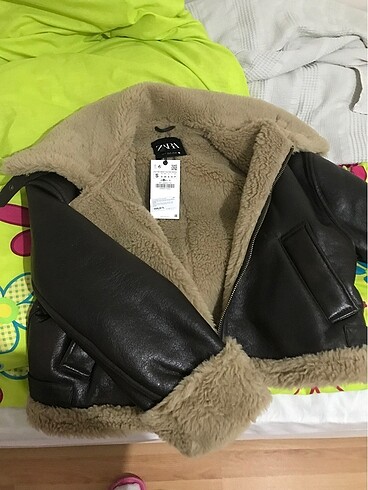 Zara mont