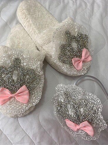 KRALİÇE TAÇ İŞLEMELİ LOHUSA TAKIMI - Görsel 2