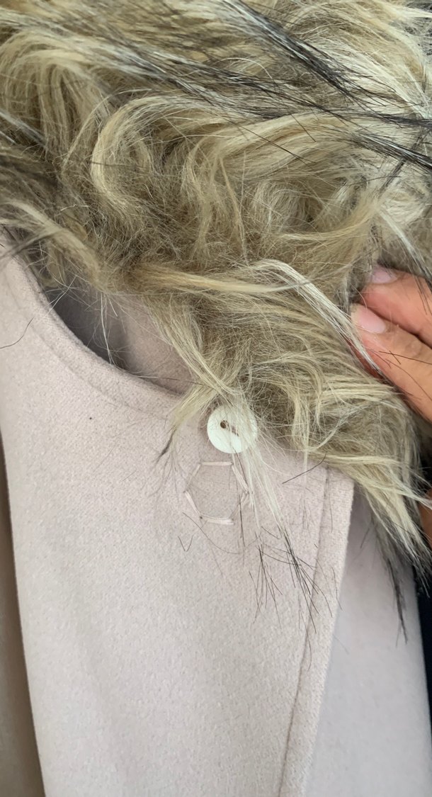 Kürk Yaka Detaylı Bej Kaban - Görsel 3