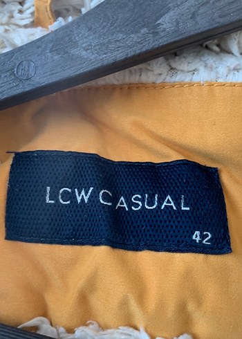 Sarı Kürklü Midi Kadın Mont - Görsel 4