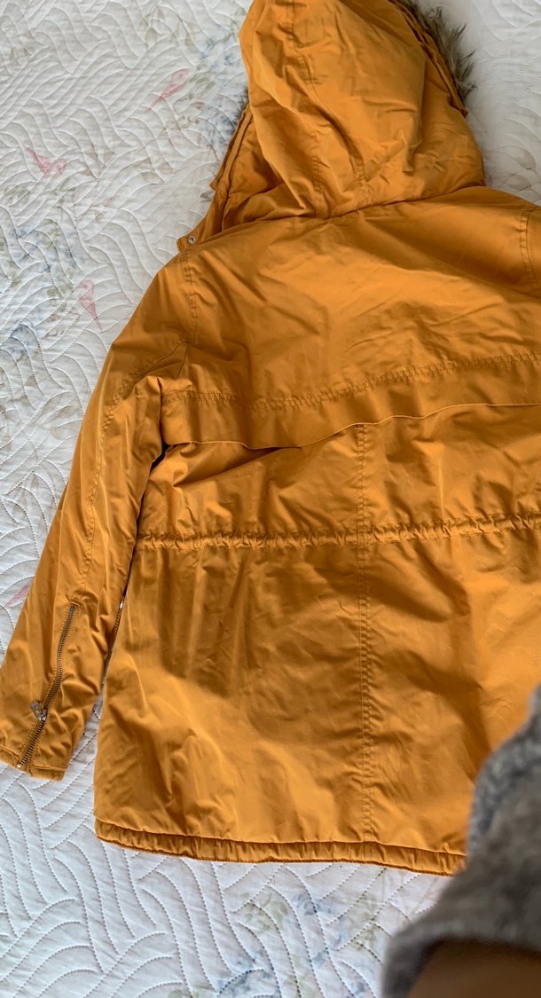 Sarı Kürklü Midi Kadın Mont - Görsel 5