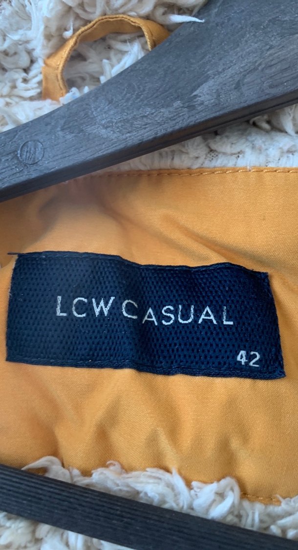 Sarı Kürklü Midi Kadın Mont - Görsel 4