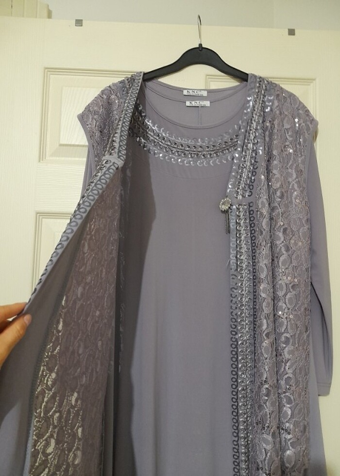 TESETTÜR ELBISE - Görsel 2