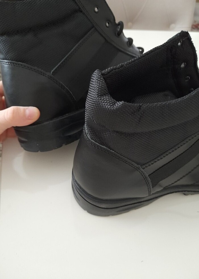 ERKEK BOT - Görsel 4