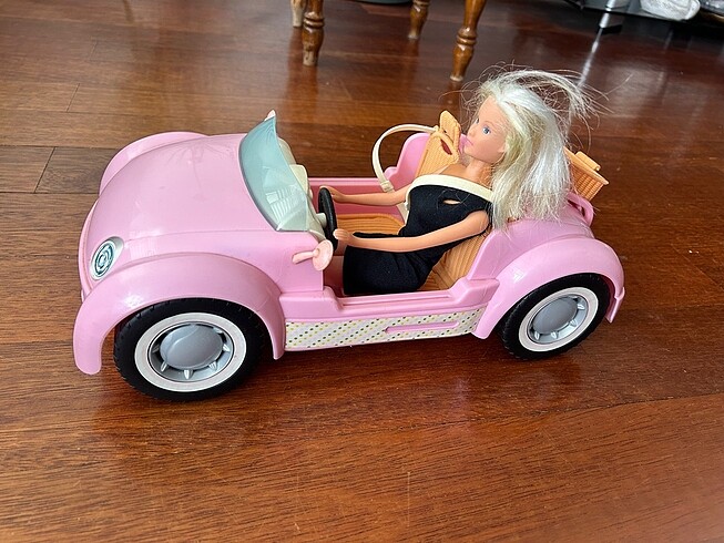 Barbie piknik arabası