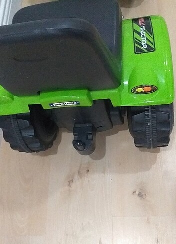 Beden yeşil Renk Traktör