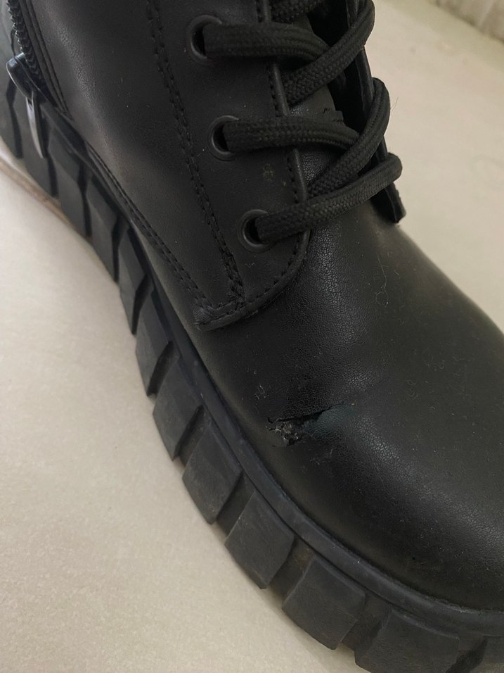 Kadın Bot - Görsel 4