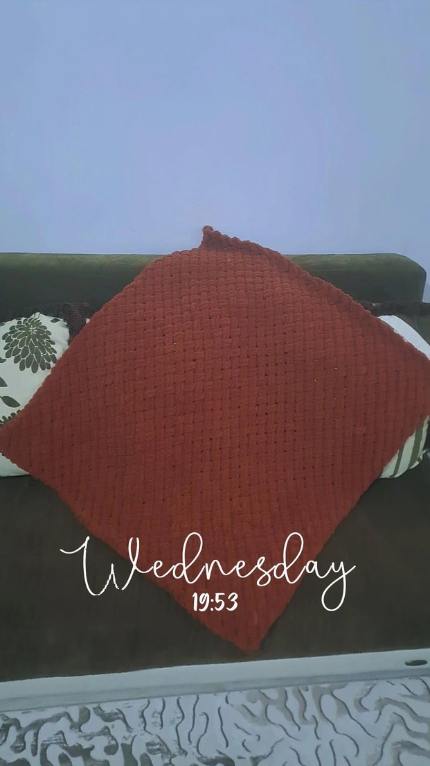 Sepet Desenli Kahverengi Örgü Çocuk Battaniyesi - Görsel 3