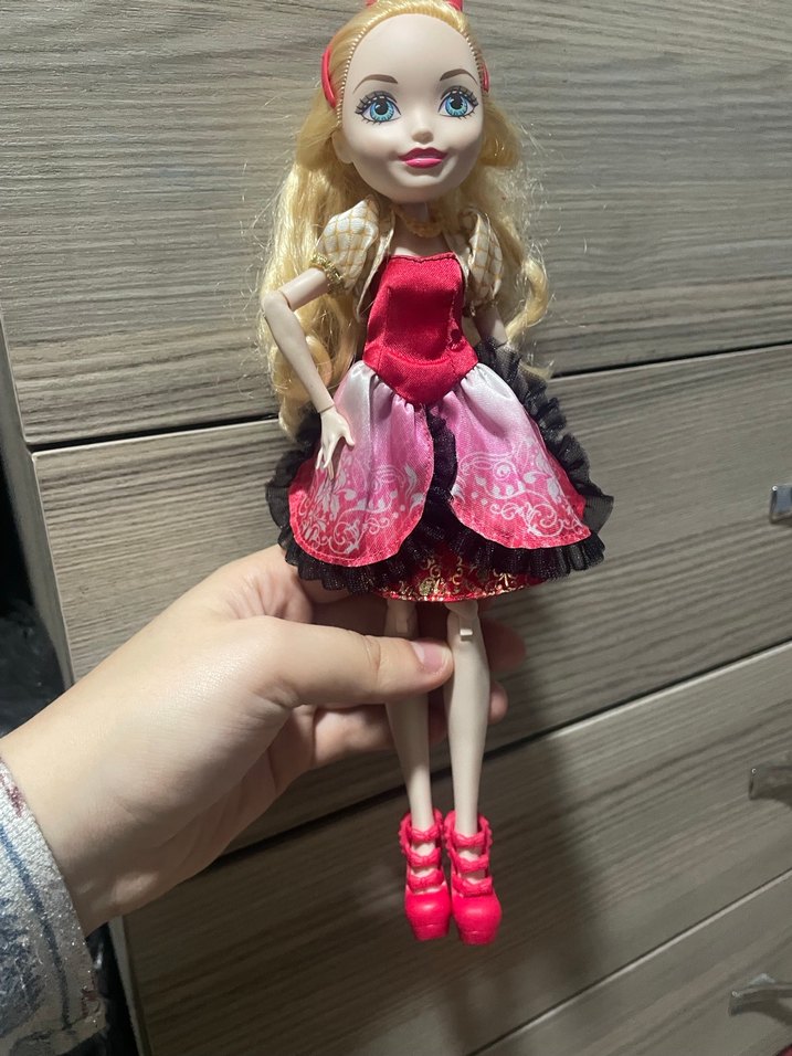 Ever after high white apple - Görsel 3