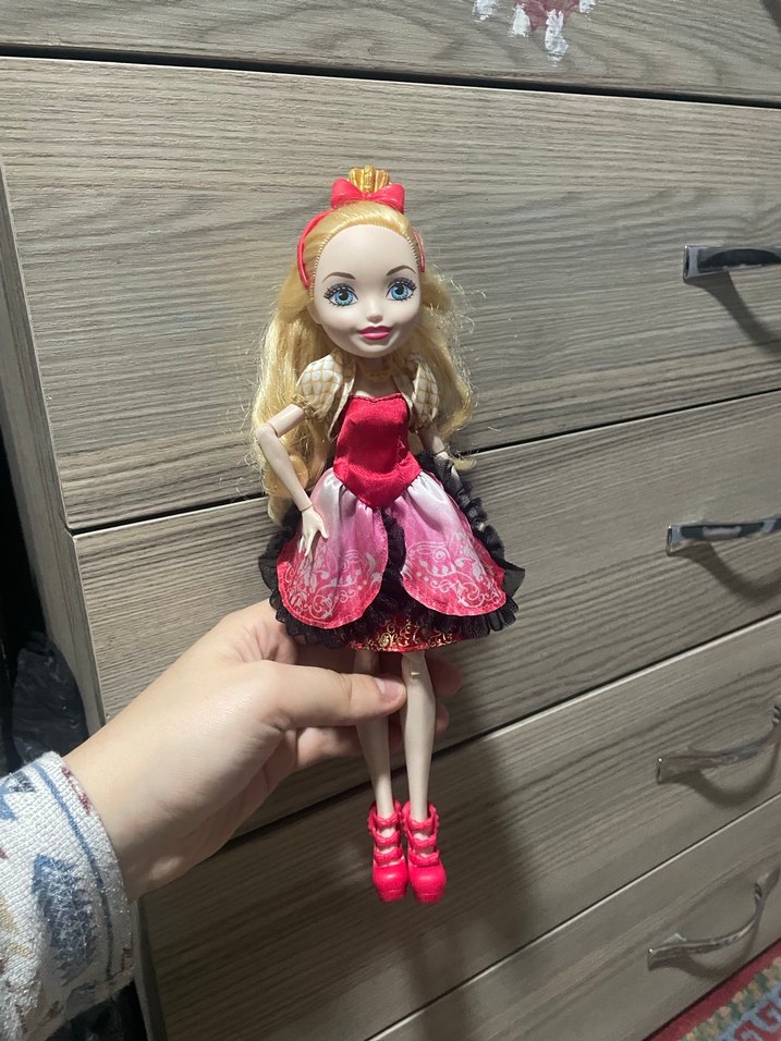 Ever after high white apple - Görsel 2