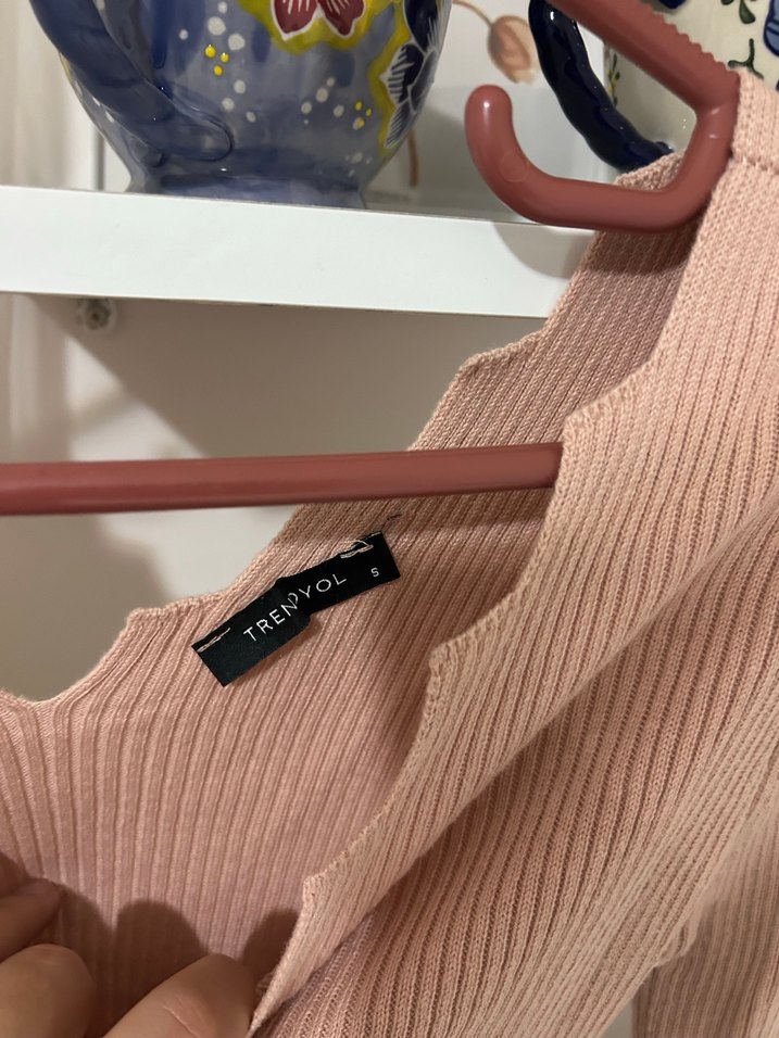 Bej V Yaka İnce Triko Kadın Kazak - Görsel 3