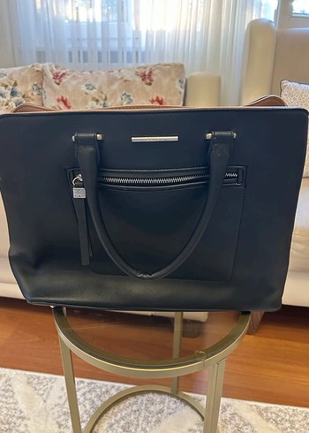 Kadın Siyah Deri Fermuarlı Ofis Çantası - Görsel 2