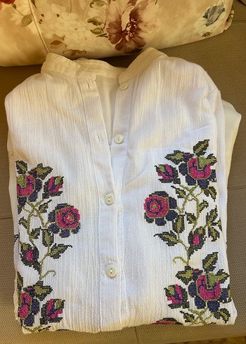 Düğmeli Nakışlı Bohem Kadın Gömlek - Görsel 3