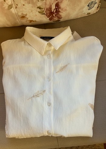 Düğmeli Beyaz Kadın Uzun Kollu gömlek model kumaş - Görsel 4