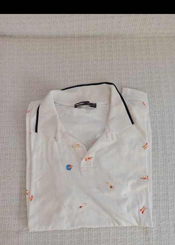 s/m Beden Beyaz Baskılı Kısa Kollu Polo Tişört