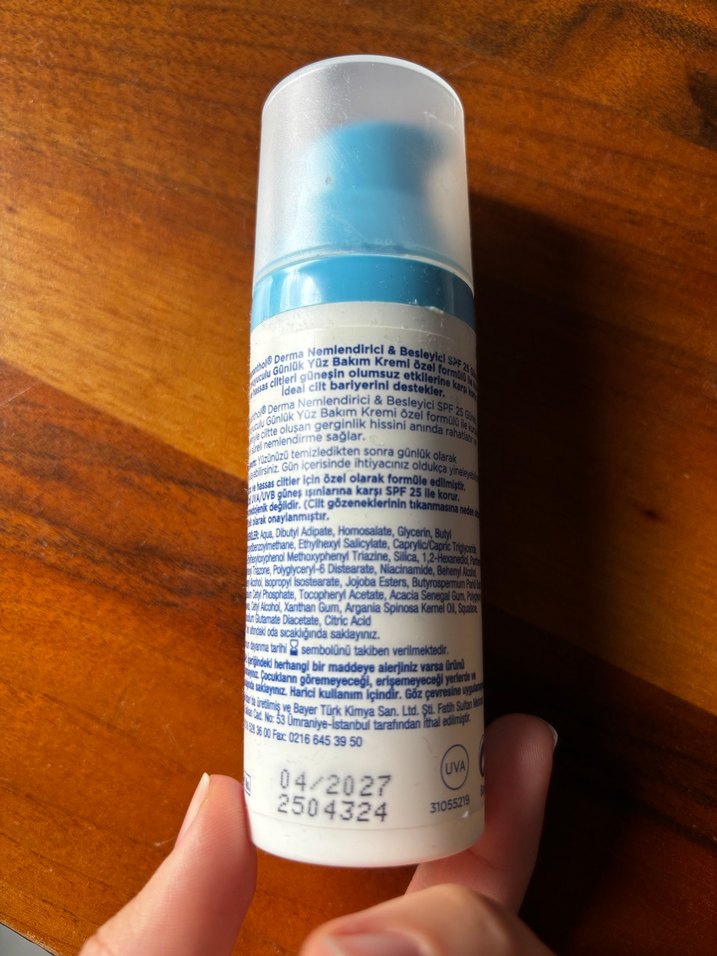 Bepanthol Derma SPF 25 Güneş Koruyucu Yüz Kremi 50 ml - Görsel 2