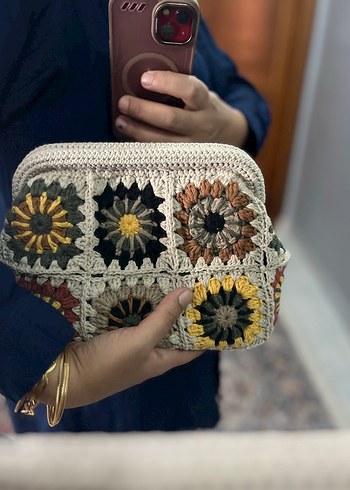  Beden Burslu motif çanta