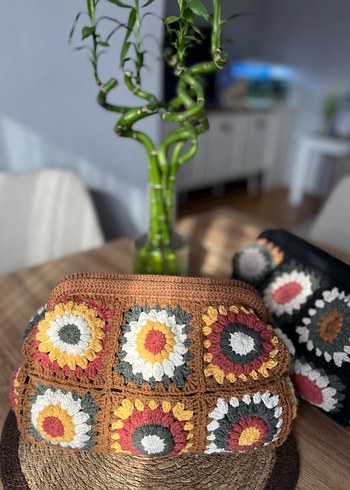 Burslu motif çanta