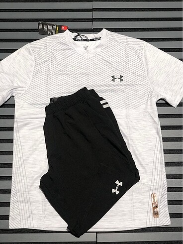 s/m Beden beyaz Renk ????underarmour takım
