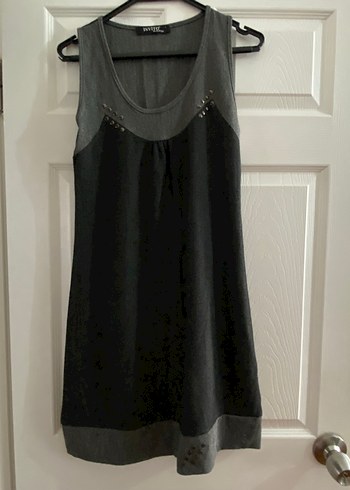 Kolsuz elbise - Görsel 4