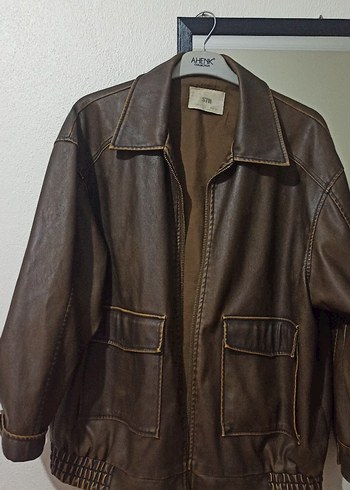 40 Beden kahverengi Renk Stradivarius Vintage Deri Ceket