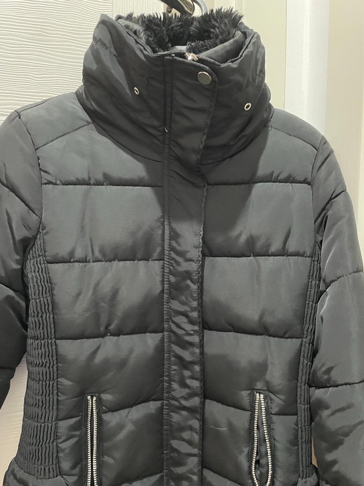 Siyah Kadın Midi Kaban, Kürklü Yakalı - Görsel 2