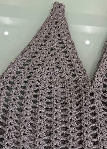 Gri V Yaka Dantel Detaylı Örgü Kadın bluz - Görsel 3