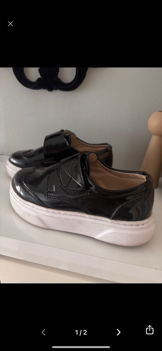 Parlak Siyah Tokalı Erkek Çocuk Ayakkabısı - Görsel 2