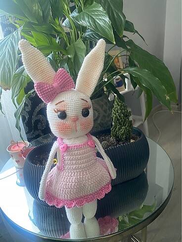 Amigurumi tavşan oyuncak