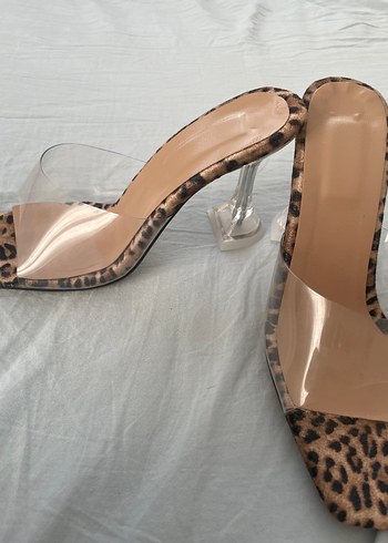 38 Beden çeşitli Renk Leopar Desenli Stiletto Topuklu Kadın Terlik