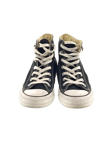 38 Beden Converse Spor Ayakkabı %70 İndirimli.