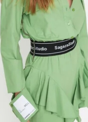 m Beden yeşil Renk #sagaza studio yeşil elbise