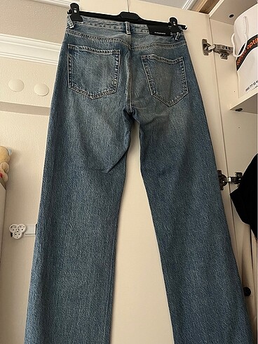 36 Beden mavi Renk stradivarius D98 jean
