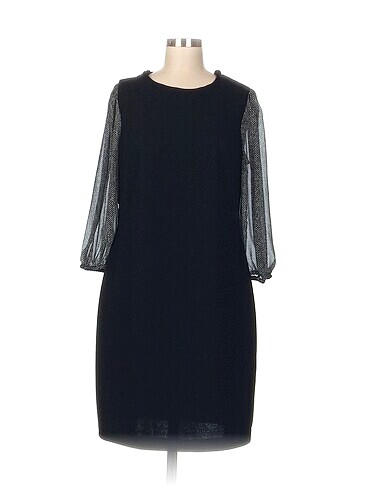 DKNY Kısa Elbise %70 İndirimli.