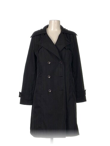 Burberry Trenchcoat %70 İndirimli.