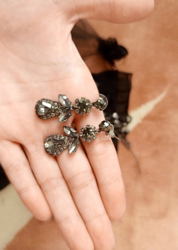 Eldiven ve halay mendili taç, küpe  - Görsel 3