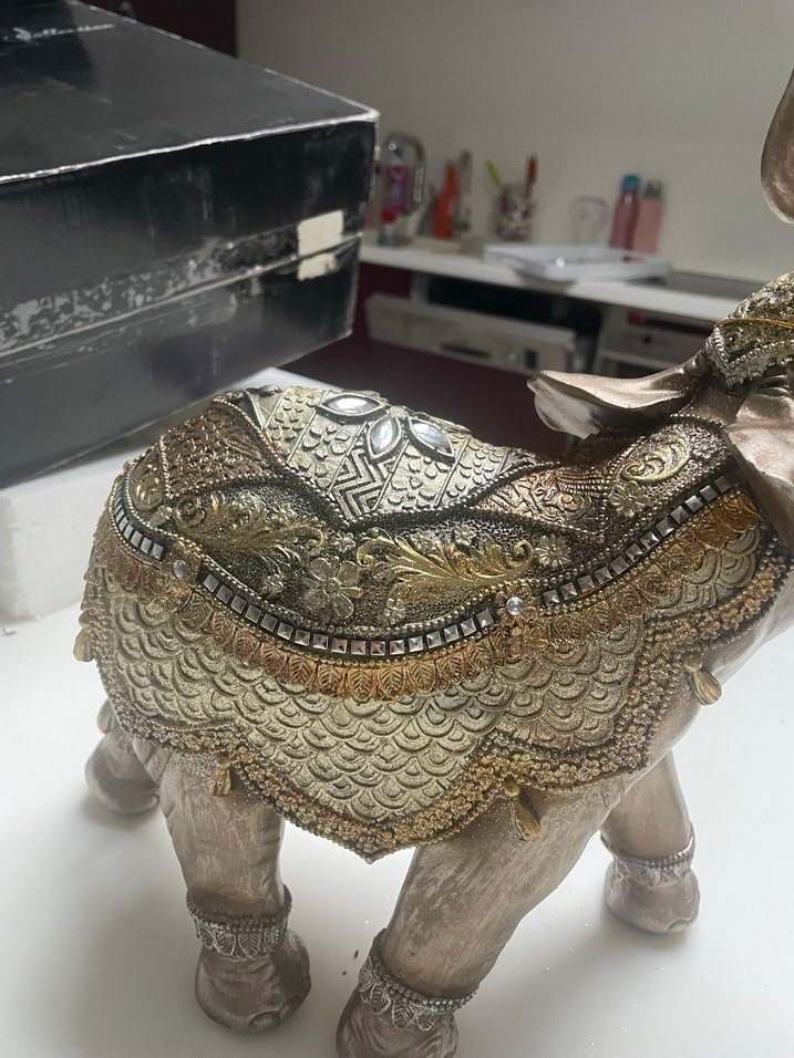 Gri ve Altın Renkli Fil Biblo - Görsel 4