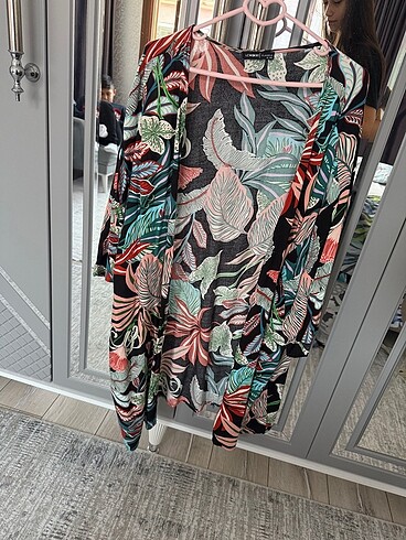 LC Waikiki Kimono